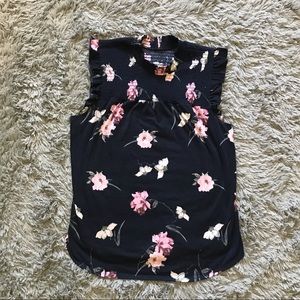 No Boundaries XL Navy Floral Sleeveless Blouse